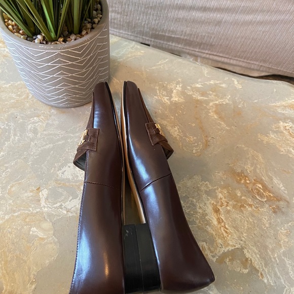 ❣️🆕Ros Hammerson Elephant Loafers❣️ - Picture 8 of 11